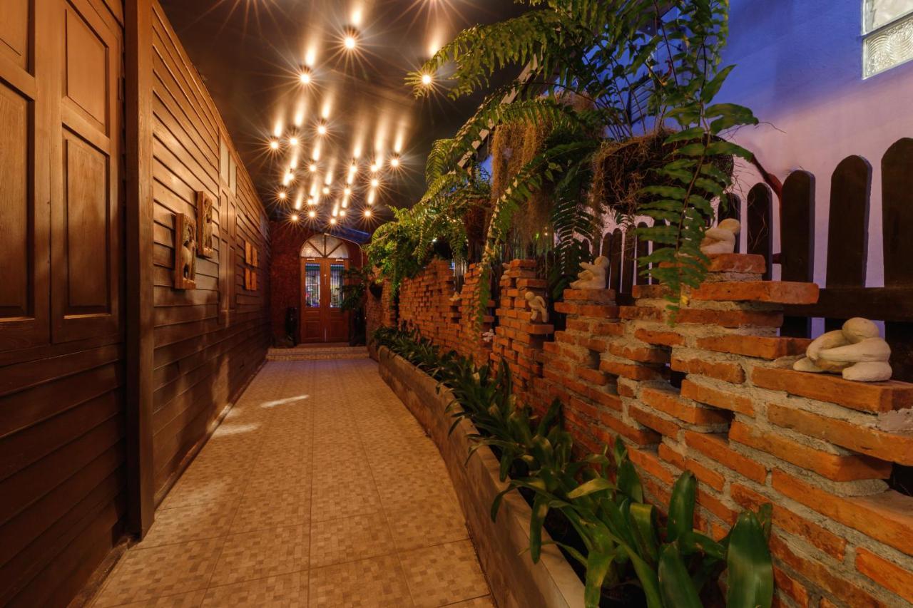 Ilili House Pansiyon Chiang Mai Dış mekan fotoğraf